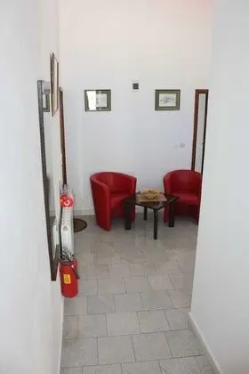 Üç Kişilik Oda (Triple Room with Balcony)