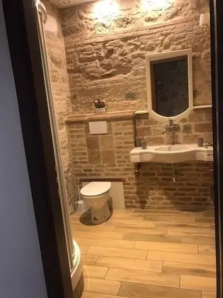 Classic Tek Büyük Yataklı Oda, 1 Büyük (Queen) Boy Yatak, Sigara İçilmez