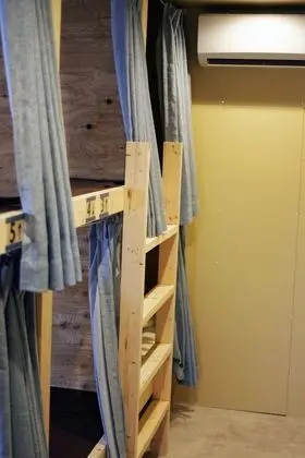 Ortak Ranzalı Oda, Sadece erkekler için