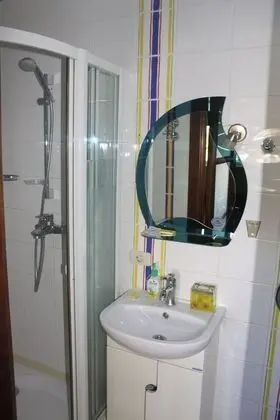 Standard Tek Büyük veya İki Ayrı Yataklı Oda, Balkon