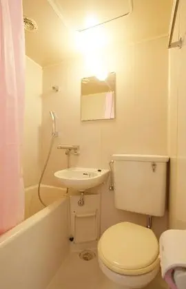 Dört Kişilik Oda, Özel Banyo