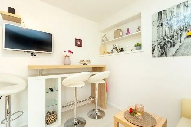 Standard Apart Daire, 2 Yatak Odası, Teras, Deniz Manzaralı