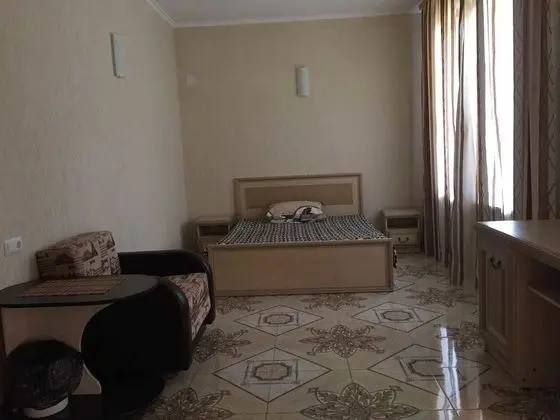 Family Oda, Dağ Manzaralı