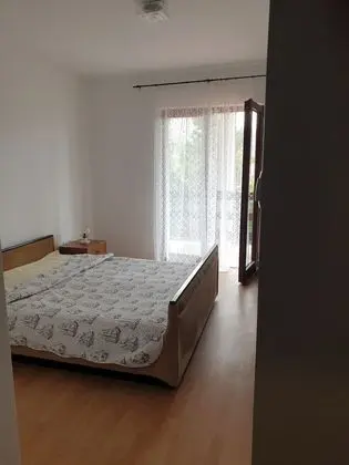 Tek Büyük Yataklı Oda (2)