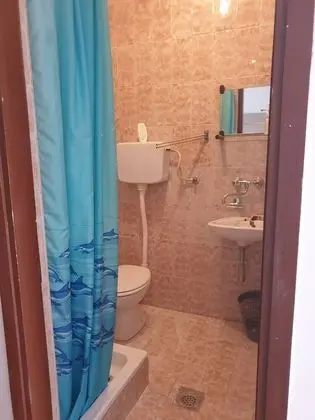 Tek Büyük Yataklı Oda (2)