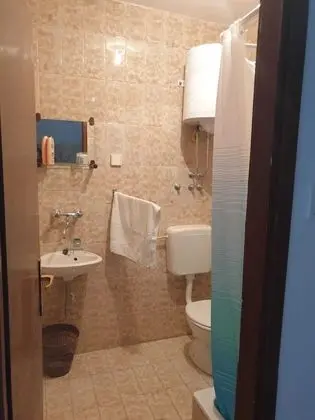 Tek Büyük Yataklı Oda (2)