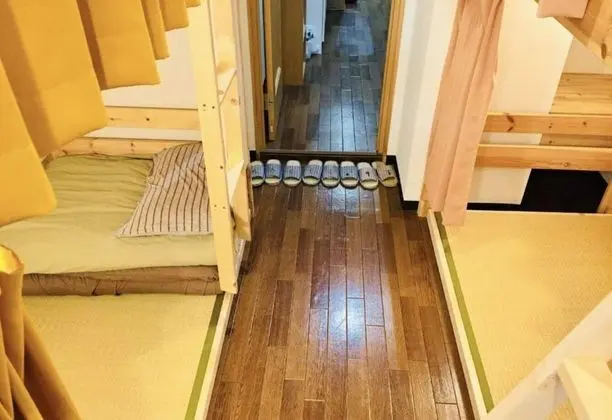 Ortak Ranzalı Oda, Karma Ranzalı Oda (For 6 Guests)