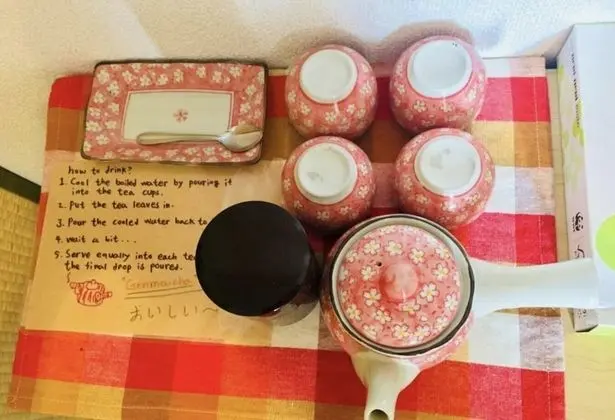 Ortak Ranzalı Oda, Sadece kadınlar için (For 4 Guests)