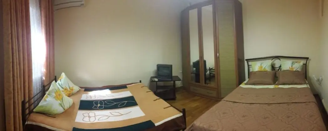 Economy Dört Kişilik Oda, Ortak Banyo