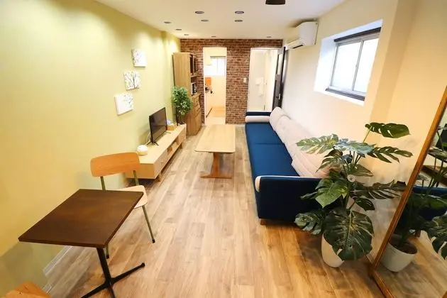 Ev, Birden Çok Yatak, Sigara İçilmez (Private Vacation)