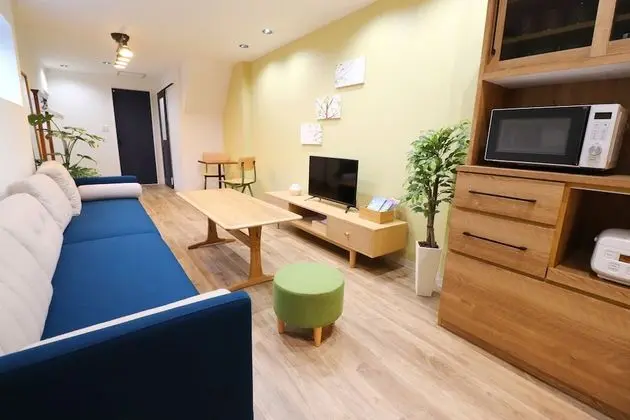 Ev, Birden Çok Yatak, Sigara İçilmez (Private Vacation)