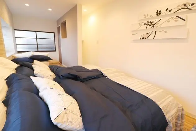 Ev, Birden Çok Yatak, Sigara İçilmez (Private Vacation)