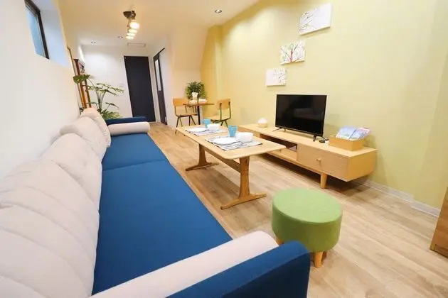 Ev, Birden Çok Yatak, Sigara İçilmez (Private Vacation)