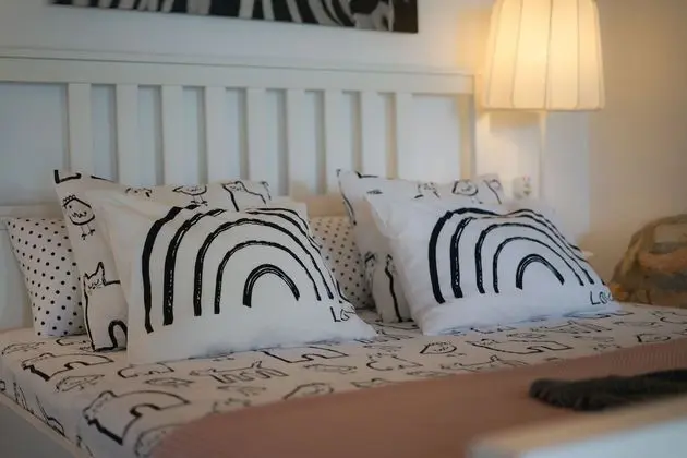 Junior Tek Büyük Yataklı Oda