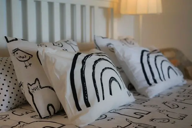 Junior Tek Büyük Yataklı Oda