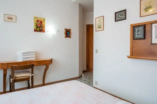 1 Çift Kişilik Veya 2 Tek Kişilik Yatak With Shared Bathroom