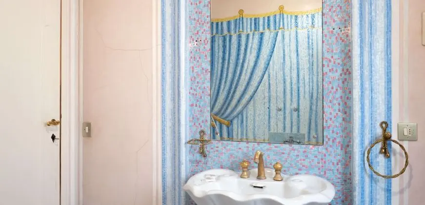 1 Çift Kişilik Veya 2 Tek Kişilik Yatak With Shared Bathroom