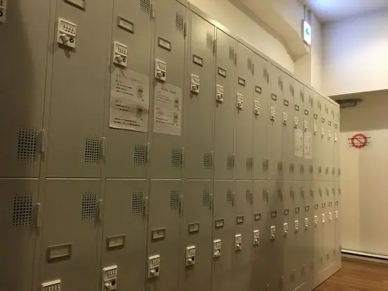 Ortak Ranzalı Oda, Sadece erkekler için