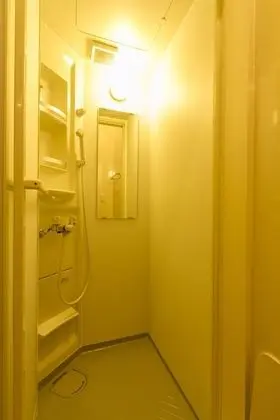 Ortak Ranzalı Oda, Sadece erkekler için