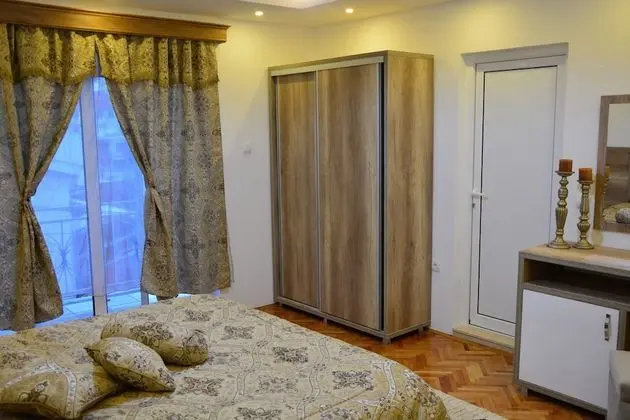 Deluxe Üç Kişilik Oda
