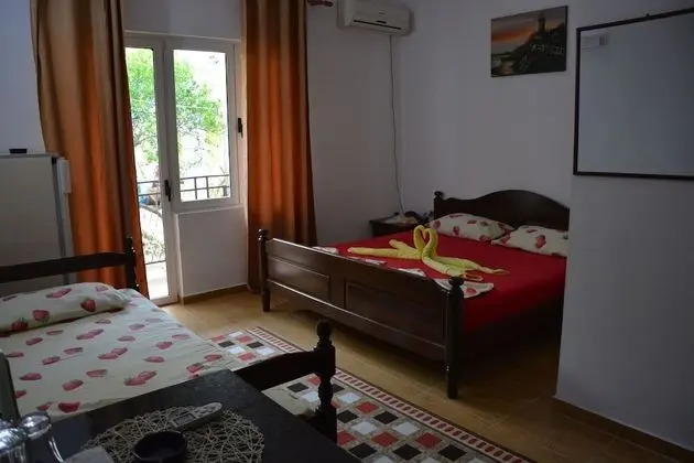 Family Üç Kişilik Oda