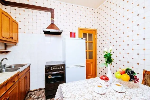 Basic Tek Büyük Yataklı Oda