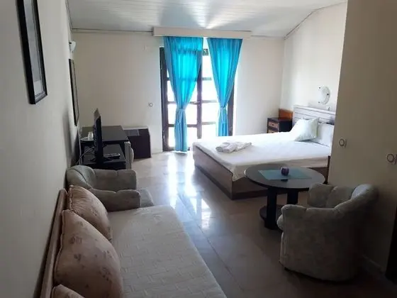 Standard Üç Kişilik Oda