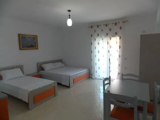 Stüdyo, Deniz Manzaralı