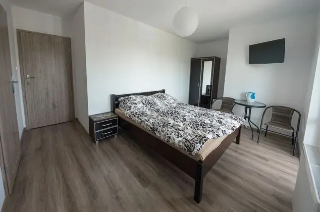 Tek Büyük Yataklı Oda, Balkon