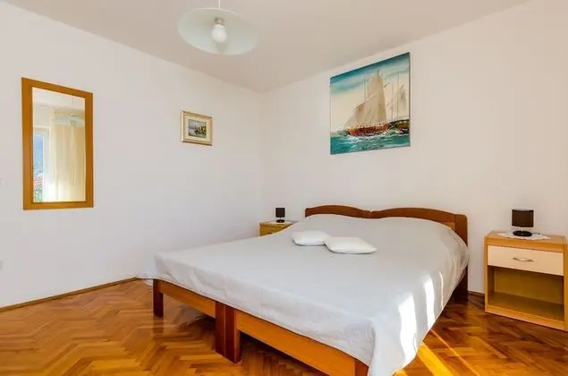 Tek Büyük Yataklı Oda (Double Room with Balcony)