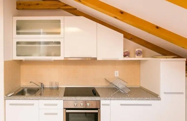 Apart Daire (One-Bedroom Apartment with Terrace an)