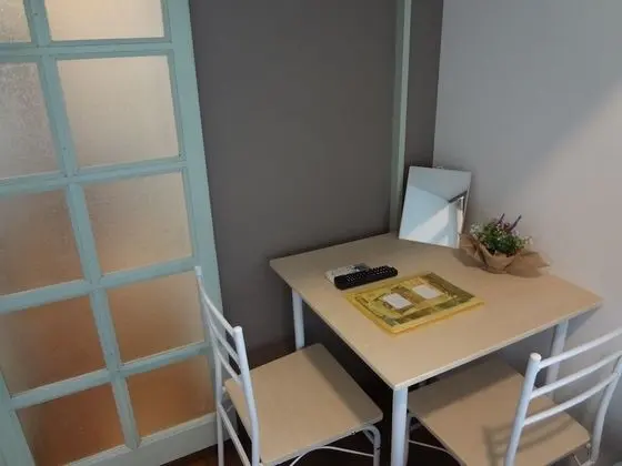 Standard Oda (with Loft, 201)