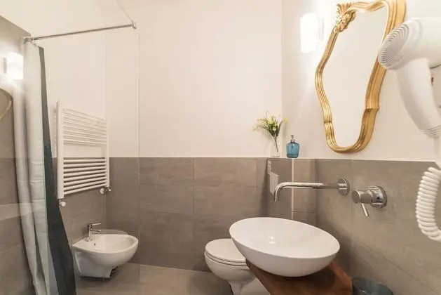 Design Tek Büyük Yataklı Oda