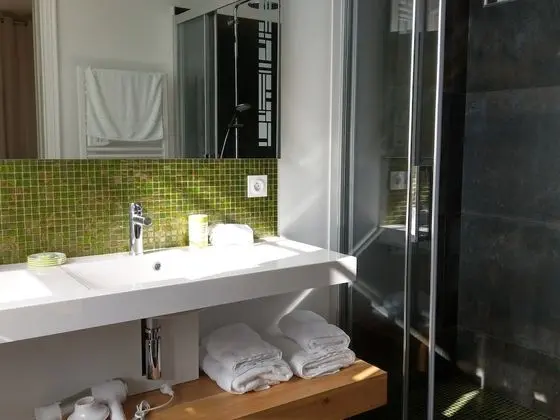 Comfort Tek Büyük Yataklı Oda, Banyolu/Duşlu, Dağ Manzaralı