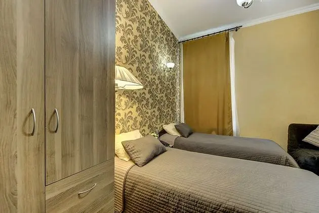 Comfort Tek Büyük veya İki Ayrı Yataklı Oda