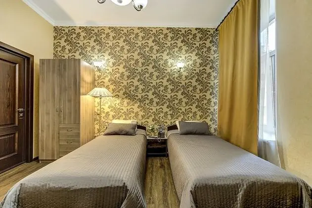 Comfort Tek Büyük veya İki Ayrı Yataklı Oda