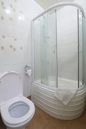 Comfort Tek Büyük veya İki Ayrı Yataklı Oda