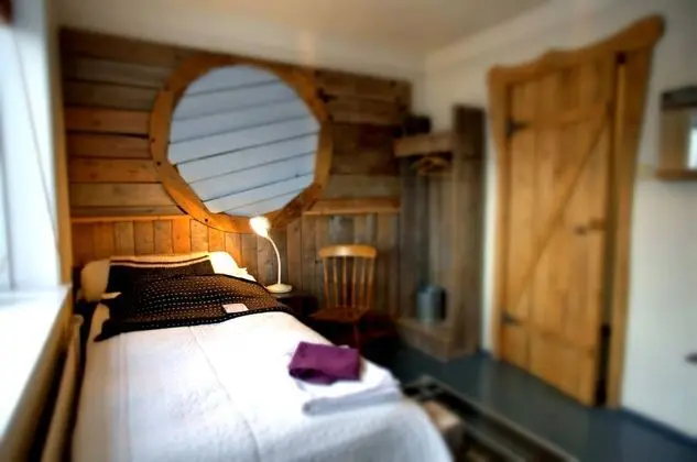 Standard İki Ayrı Yataklı Oda, Ortak Banyo, Havuz Manzaralı