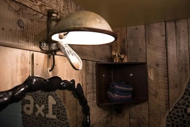 Standard Tek Büyük Yataklı Oda, Ortak Banyo