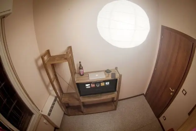 Basic Tek Büyük Yataklı Oda, Ortak Banyo