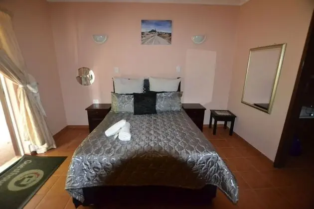 Basic Tek Büyük Yataklı Oda, Özel Banyo