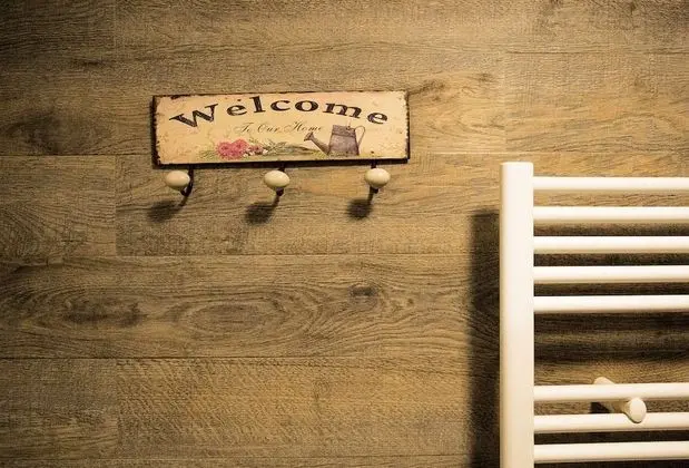 Tek Büyük veya İki Ayrı Yataklı Oda, Özel Banyo (103)