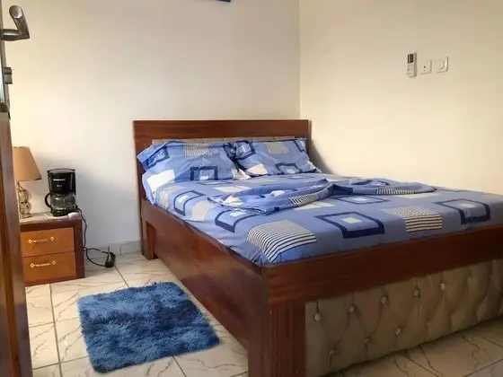 Apart Daire, 1 Büyük (Queen) Boy Yatak ve Çekyat