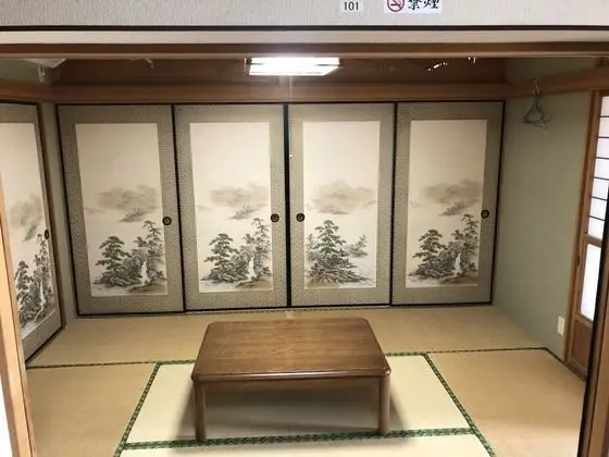 Traditional Oda (Japanese-Style, For 4 Guests, 101)
