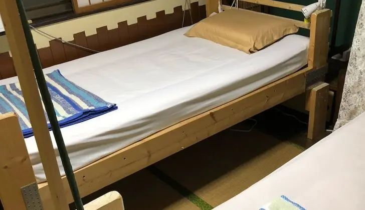 Ortak Ranzalı Oda, Sadece erkekler için