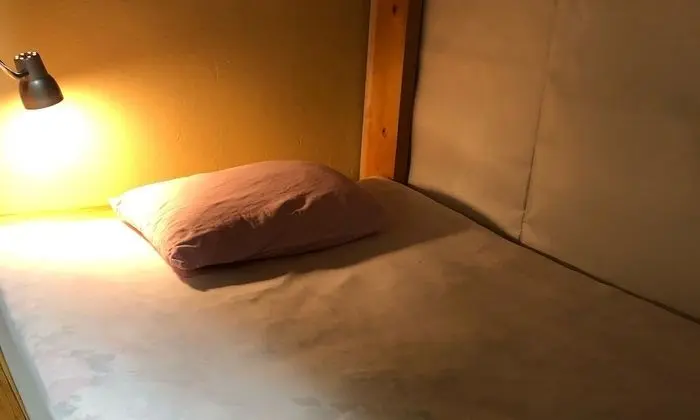 Ortak Ranzalı Oda, Sadece kadınlar için