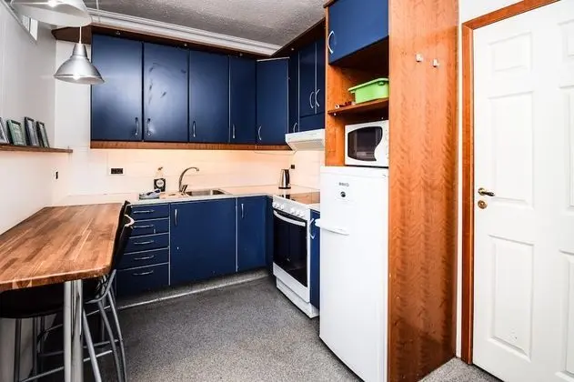 Tek Büyük veya İki Ayrı Yataklı Oda, Ortak Banyo