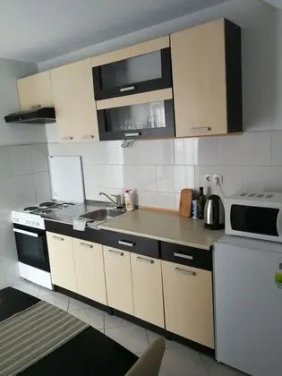 Economy Apart Daire, Bahçe Manzaralı