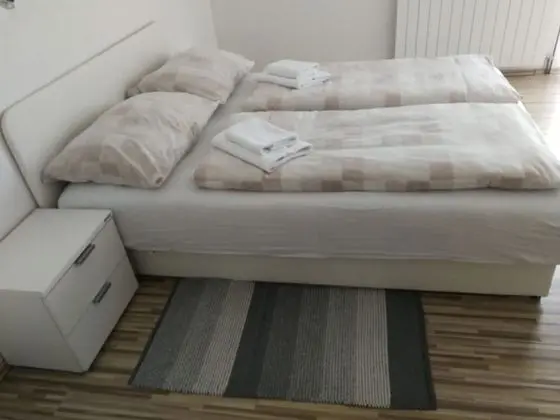 Economy Apart Daire, Bahçe Manzaralı