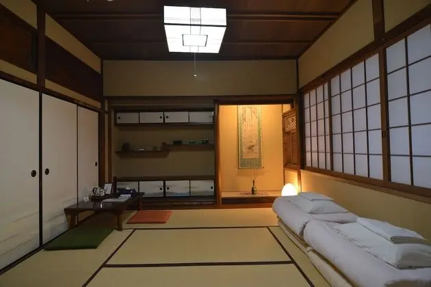 Deluxe Oda, Ortak Banyo (Japanese-Style)